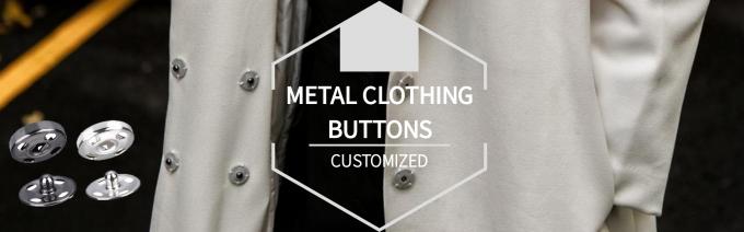 кнопки одежды металла
